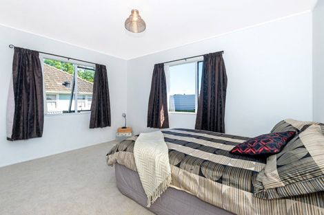 Photo of property in 25 Queens Road, Elgin, Gisborne, 4010