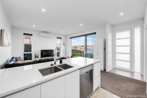 Photo of property in 4 Seventh View Avenue, Beachlands, Auckland, 2018