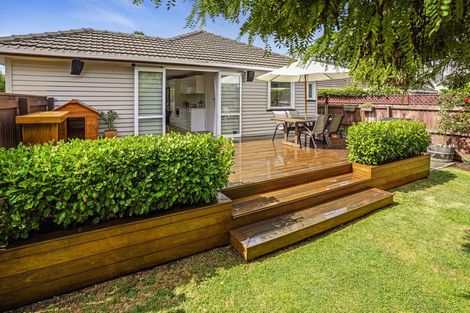 Photo of property in 35 Heath Street, Burnside, Christchurch, 8053