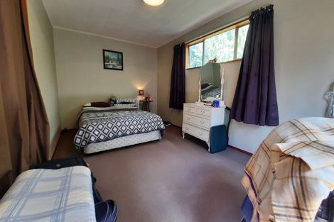 Photo of property in 746 Clutha River Road, Rongahere, Balclutha, 9274