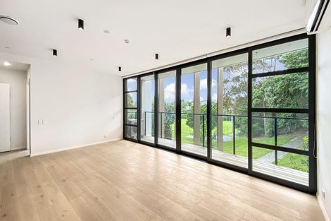 Photo of property in 105/8 Kingsland Terrace, Kingsland, Auckland, 1021