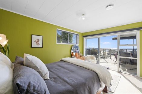 Photo of property in 3 Weston Street, Moturoa, New Plymouth, 4310