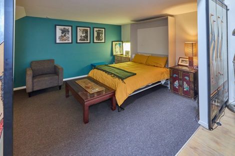 Photo of property in 10 Oxford Terrace, Mount Cook, Wellington, 6021