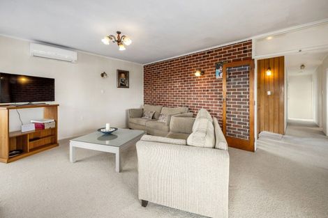 Photo of property in 17 Coulter Road, Owhata, Rotorua, 3010