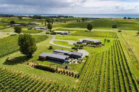 Photo of property in 17 Tirohanga Road, Haumoana, Hastings, 4180