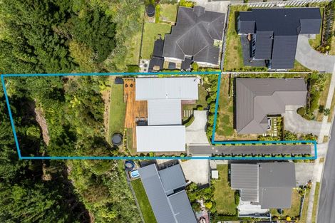 Photo of property in 136 Endeavour Drive, Whitby, Porirua, 5024