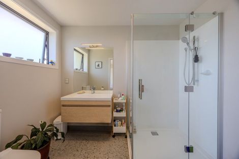 Photo of property in 6 Nokomai Street, Wanaka, 9305