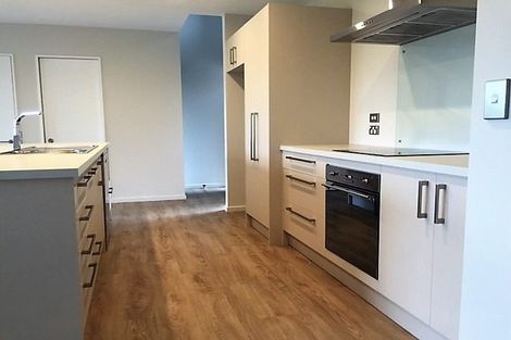 Photo of property in 11 Bellbird Lane, Marshland, Christchurch, 8083