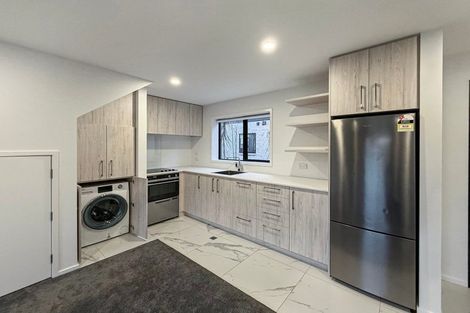 Photo of property in 2/5 Shearer Avenue, Papanui, Christchurch, 8052