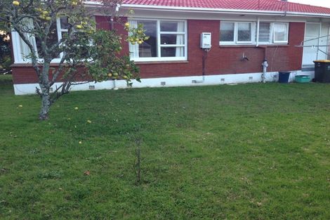 Photo of property in 18 Wells Road, Bucklands Beach, Auckland, 2012