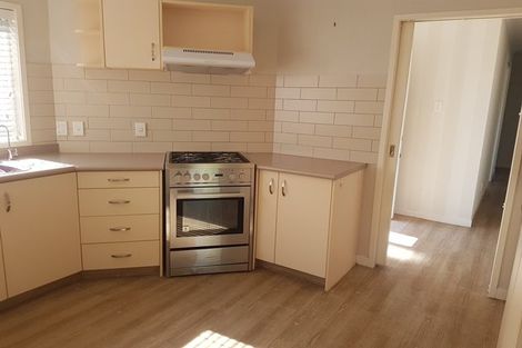 Photo of property in 712b Pioneer Highway, Takaro, Palmerston North, 4412