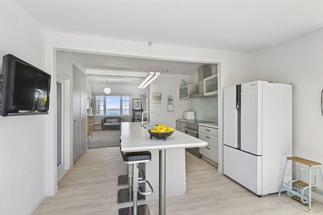 Photo of property in 58 Motuhara Road, Plimmerton, Porirua, 5026