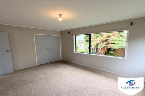 Photo of property in 8 Le Havre Place, Takanini, 2112