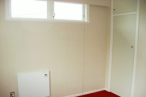 Photo of property in 12 Maple Grove, Kingston, Wellington, 6021