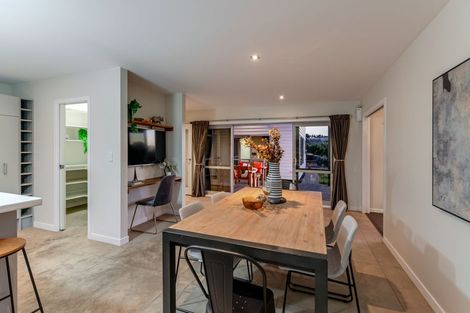 Photo of property in 17 Botany Lane, Whitby, Porirua, 5024