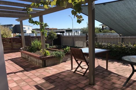 Photo of property in 1/73 Bramley Drive, Farm Cove, Auckland, 2012