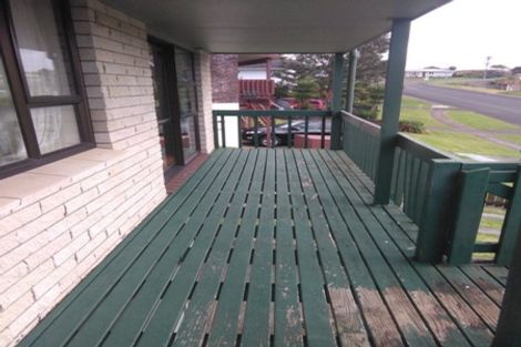 Photo of property in 10 Hartis Avenue, Huntly, 3700
