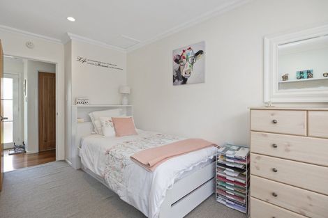 Photo of property in 1 Herbert Street, Te Puke, 3119