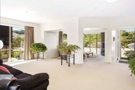 Photo of property in 9 Tararua Close, Aotea, Porirua, 5024