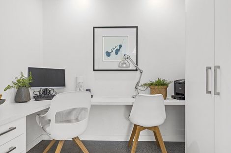 Photo of property in 17 Awanui Crescent, Matakana, Warkworth, 0985