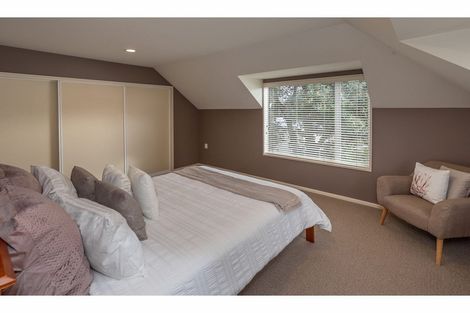 Photo of property in 20 Cashmere Road, Cashmere, Christchurch, 8022