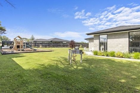Photo of property in 22 Cabernet Court, Te Kauwhata, 3710