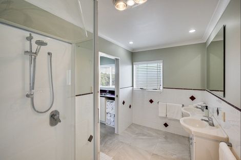 Photo of property in 120 North Shore Road, Eskdale, Napier, 4182