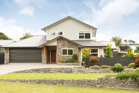 Photo of property in 117 Atawhai Road, Fitzherbert, Palmerston North, 4410
