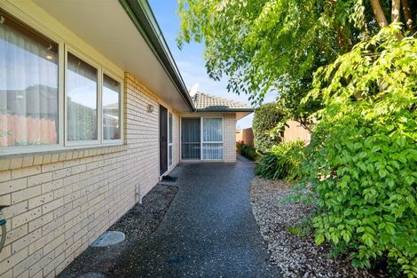 Photo of property in 79 Longford Park Drive, Takanini, 2112