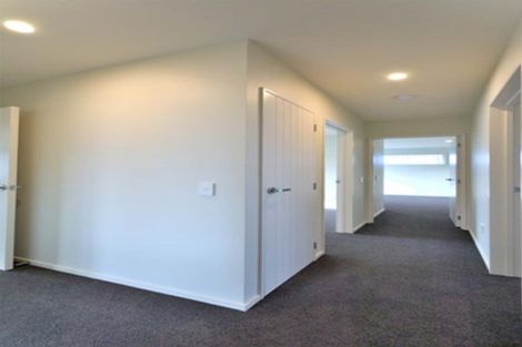 Photo of property in 8 Keeper Close, Woodend, 7610