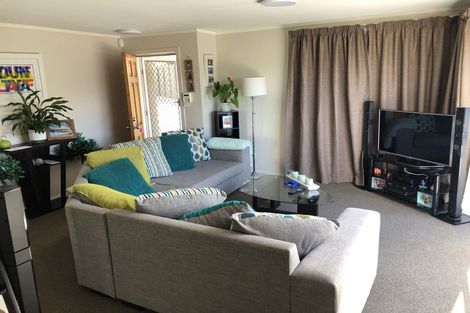 Photo of property in 93 Eban Avenue, Hillcrest, Auckland, 0627