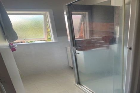 Photo of property in 2/17 Eban Avenue, Hillcrest, Auckland, 0627