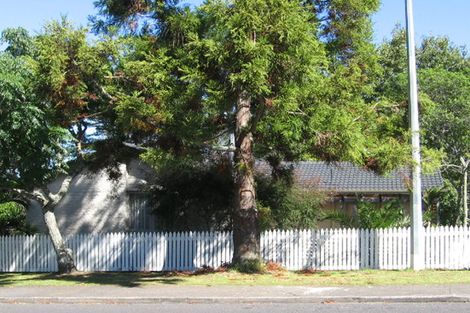 Photo of property in 59 Oreil Avenue, West Harbour, Auckland, 0618