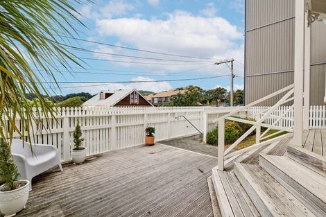 Photo of property in 10 Stanley Street, Berhampore, Wellington, 6023