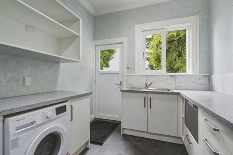 Photo of property in 37 Sutherland Street, Dunedin Central, Dunedin, 9016