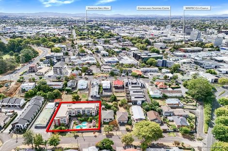 Photo of property in 7/10 Hunter Street, Hamilton Lake, Hamilton, 3204