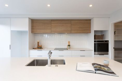 Photo of property in 4 Rotomanu Place, Pyes Pa, Tauranga, 3112