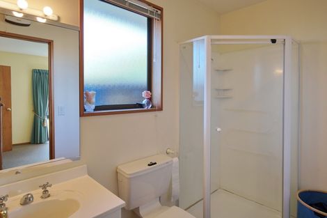 Photo of property in 2/82 Middleton Road, Upper Riccarton, Christchurch, 8041