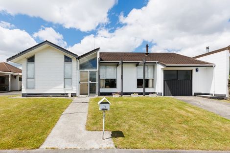 Photo of property in 2a Paradise Place, Milson, Palmerston North, 4414