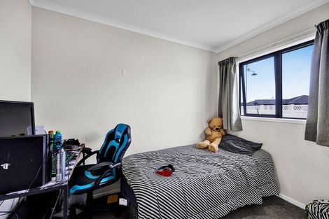 Photo of property in 48 County Drive, Hawera, 4610