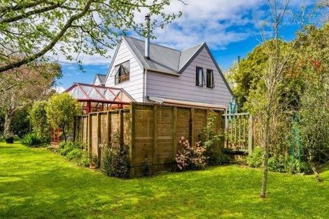 Photo of property in 25a Cunliffe Street, Johnsonville, Wellington, 6037