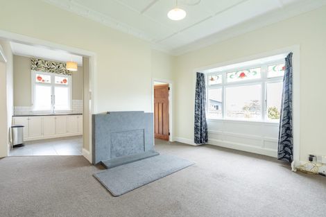 Photo of property in 24 Aroha Street, Takaro, Palmerston North, 4410