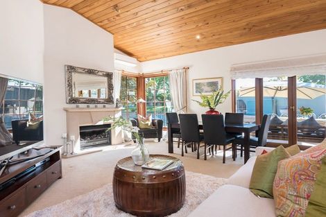 Photo of property in 59 Marine Parade, Mellons Bay, Auckland, 2014