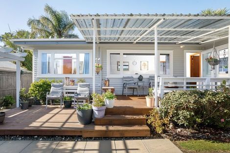 Photo of property in 16g Church Street, Katikati, 3129