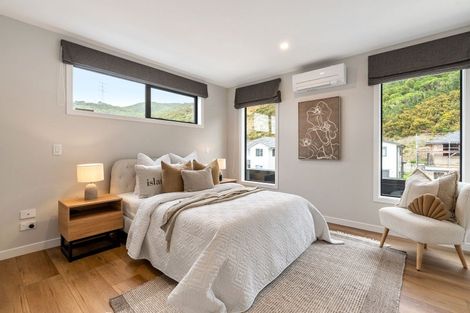 Photo of property in 21 Porokaiwhiri Street, Crofton Downs, Wellington, 6035