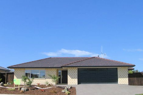 Photo of property in 21 Calypso Drive, Papamoa Beach, Papamoa, 3118