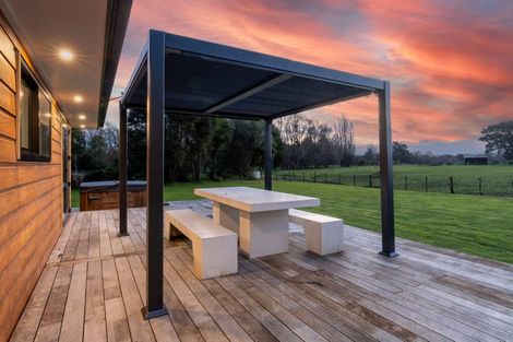 Photo of property in 65a Connollys Line, Carterton, 5713