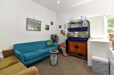 Photo of property in 1/6 Carlisle Road, Browns Bay, Auckland, 0630