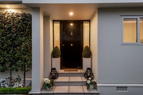 Photo of property in 2/24 Thornycroft Street, Fendalton, Christchurch, 8052