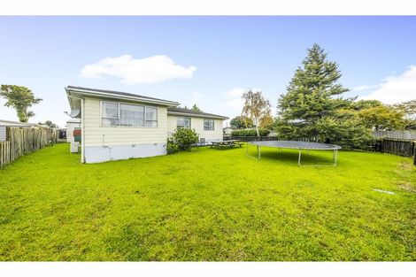 Photo of property in 2 Hobman Place, Manurewa, Auckland, 2102